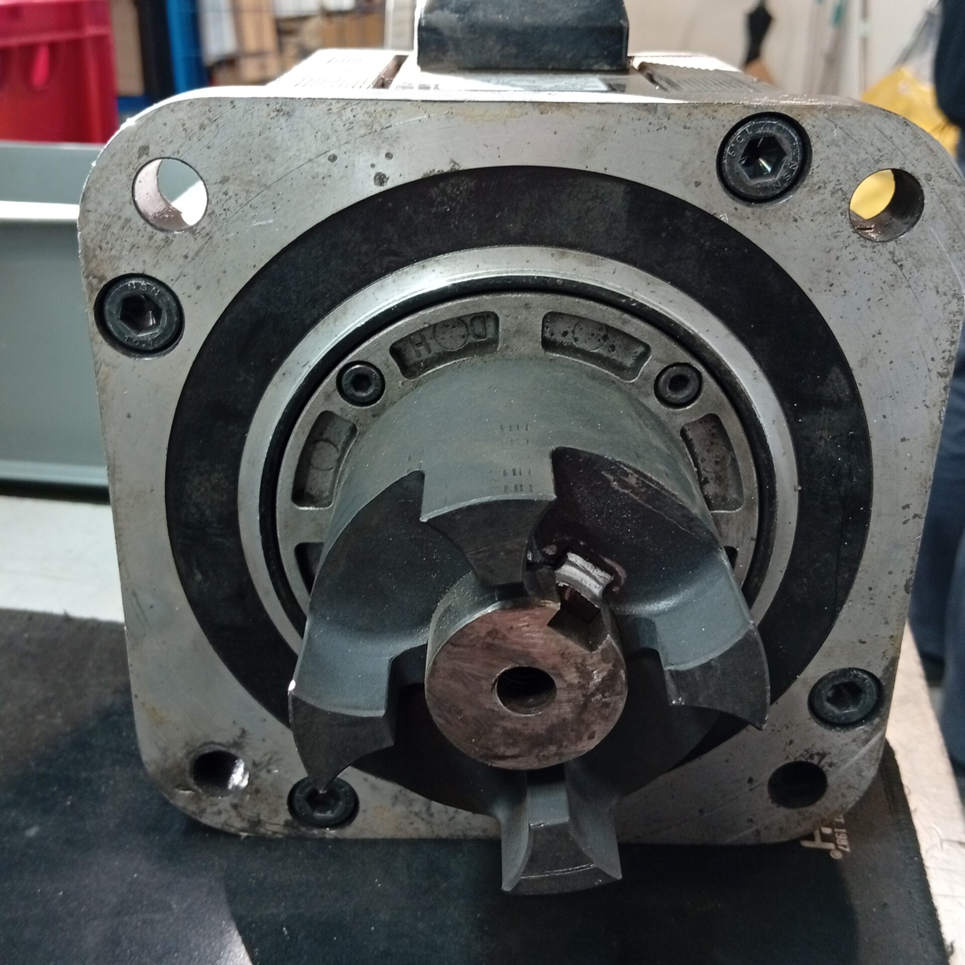 Yaskawa SGMGH