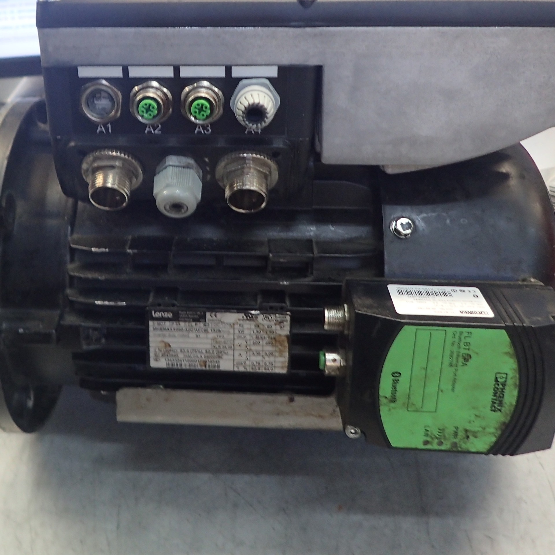moteur triphasé Lenze